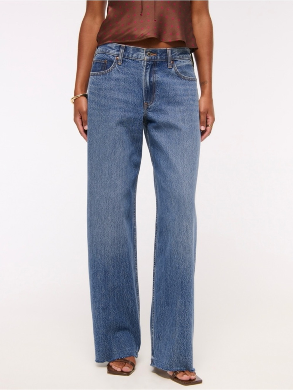 Abercrombie & Fitch Curve Love Low Rise Ultra Loose Jean - medium wash raw hem